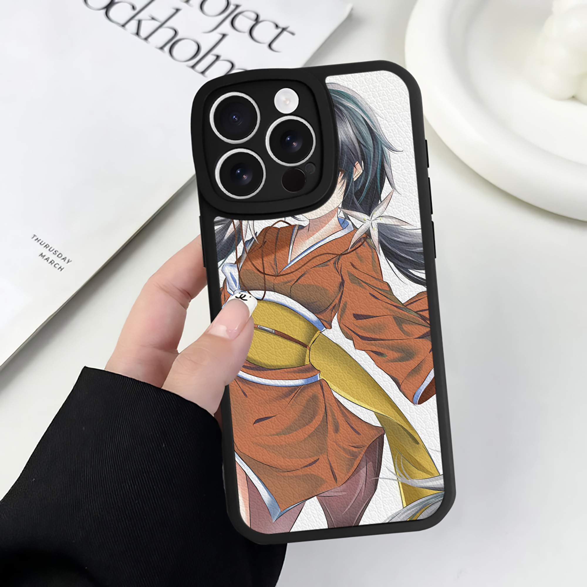 （画像用） 文豪ストレイドッグス Bungo Stray Dogs 【iPhone 16シリーズ対応】シリコンスマホケース（レザー調） 材質：シリコン